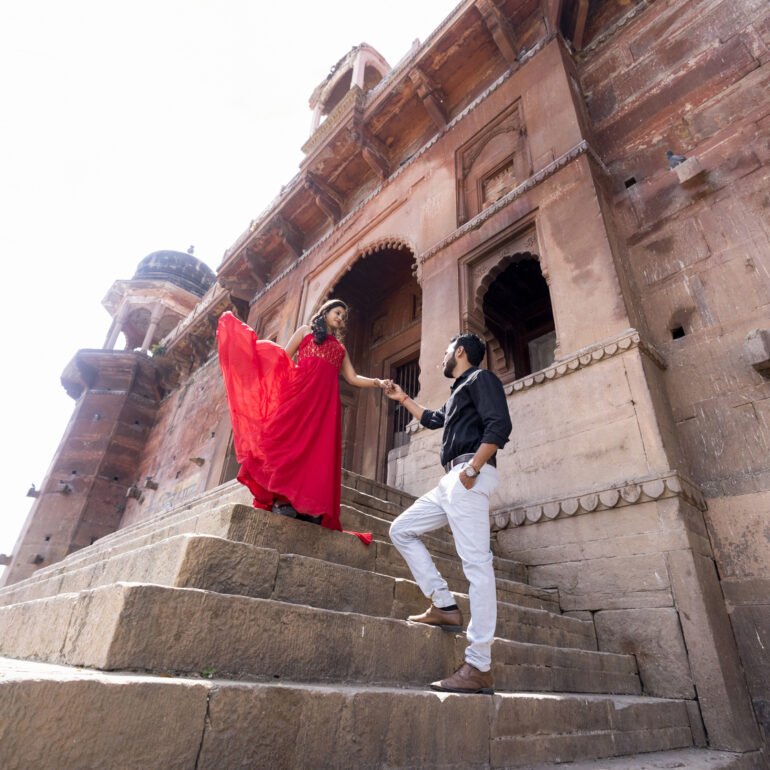 Pre Wedding near Ganga Ghat at Varanasi by Wedding Reels